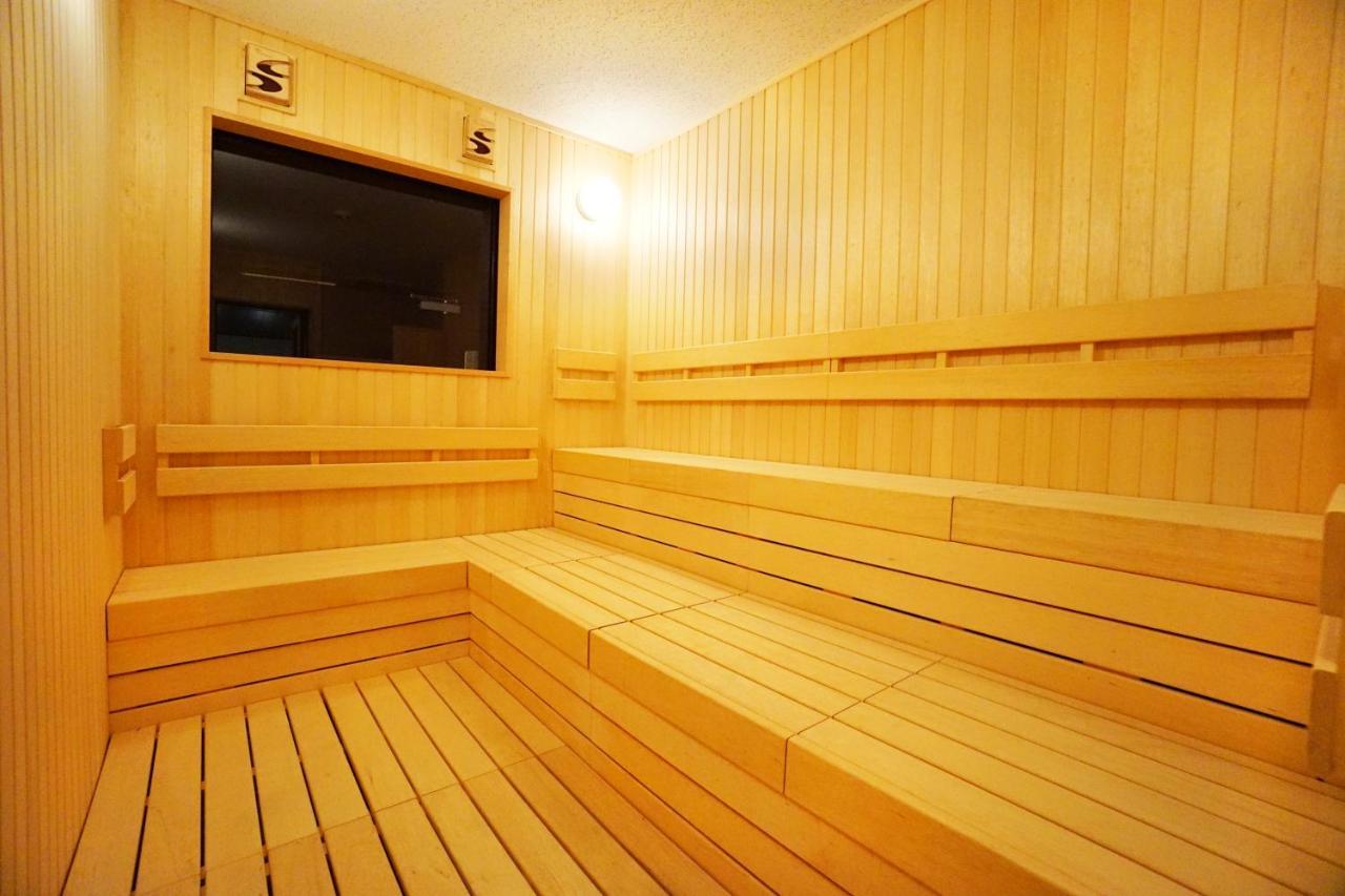 Hotel Abest Grande Okayama Exteriör bild